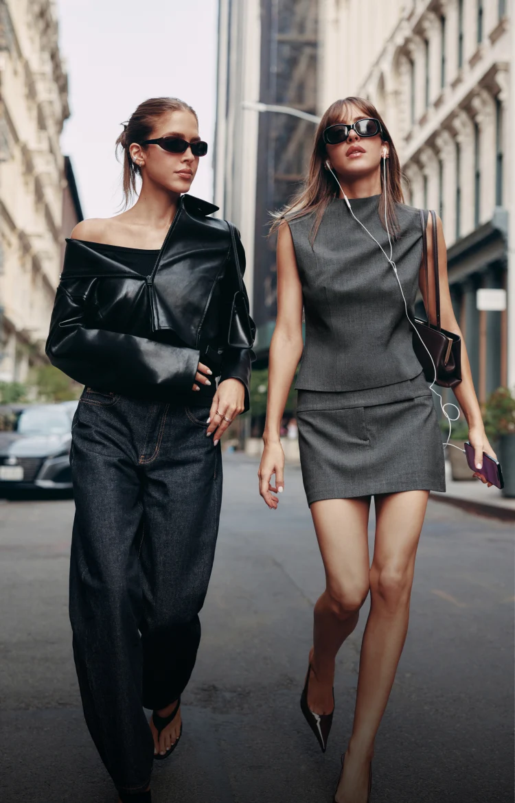 Two models pose.
